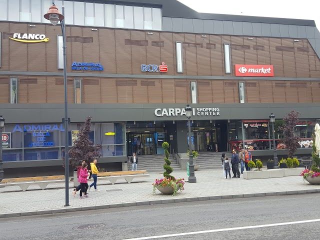 Complexul Comercial Carpati